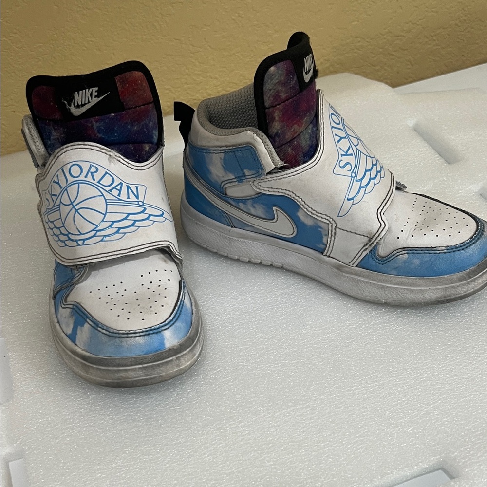 Nike Kids Sky Jordan High-Top Sneakers in White, Light Blue & Galaxy